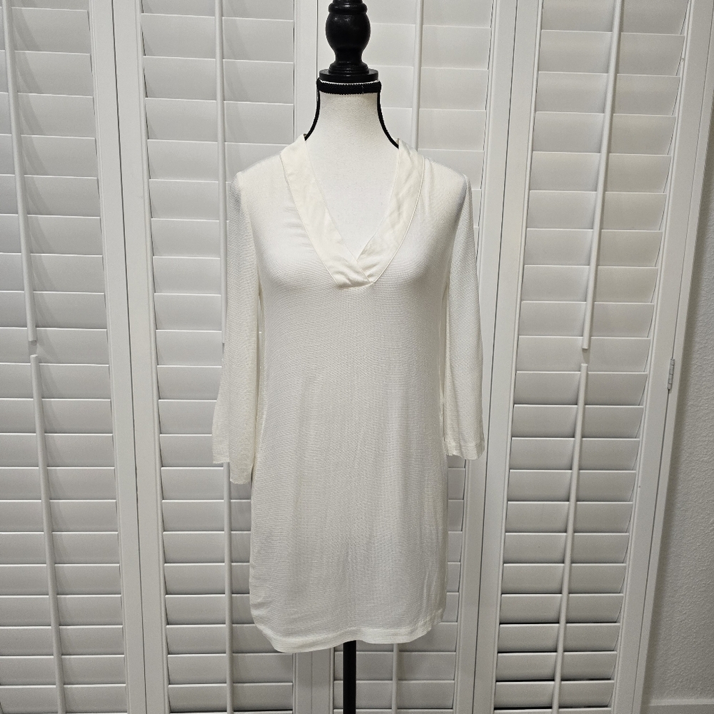 H&M Ivory Top Loose Sleeves V-Neck Size US 2